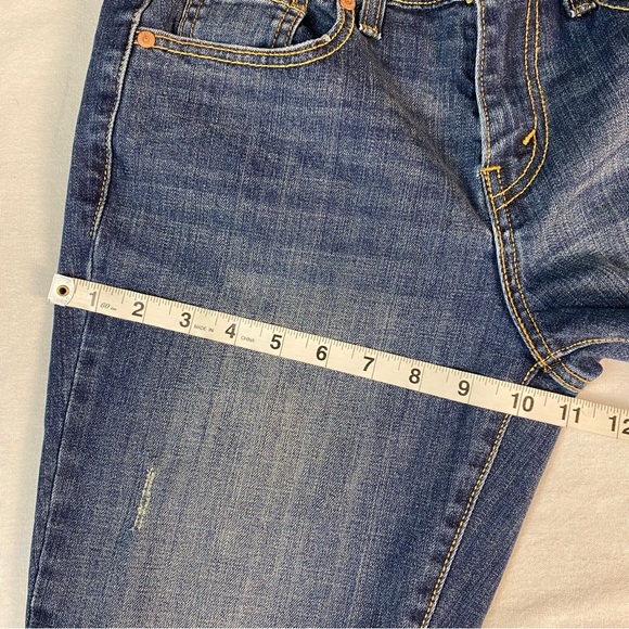 Levi’s Women’s 515 Bootcut Jeans Back Flap Pockets Embroidered Studs 28/30 - Picture 10 of 15